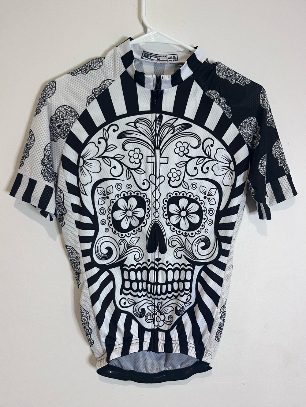Black & White Sugar Skull Cycling Jersey M